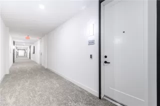 Photo #3: OC23212992 Listing