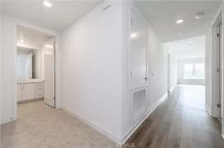 Photo #4: OC23212992 Listing