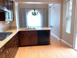 Photo #5: OC23213283 Listing 