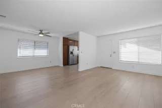 Photo #5: OC23213361 Listing 