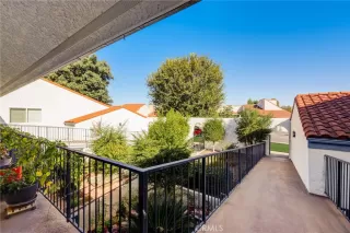 Photo #3: OC23213371 Listing