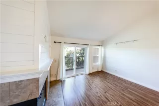 Photo #1: OC23213450 Listing 