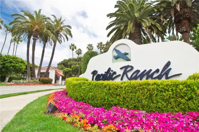 MLS: OC23213978 Condo For Sale