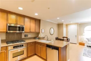 Photo #2: OC23214115 Listing 