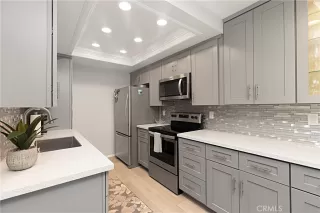 Photo #2: OC23214195 Listing