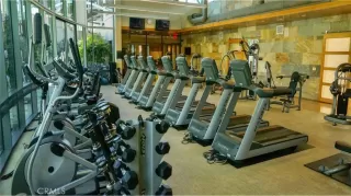 Photo #4: OC23214327 Listing 