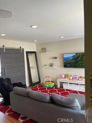 Photo #1: OC23214634 Listing 