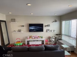 Photo #4: OC23214634 Listing 