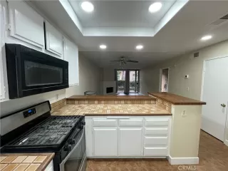 Photo #1: OC23214890 Listing 