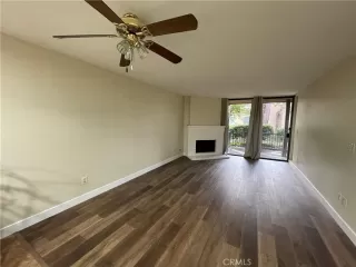 Photo #2: OC23214890 Listing 