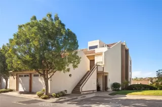 Photo #1: OC23214913 Listing 