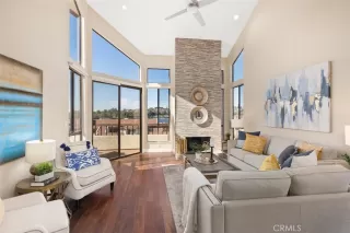 Photo #5: OC23214913 Listing 