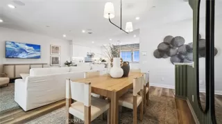 Photo #4: OC23215128 Listing 