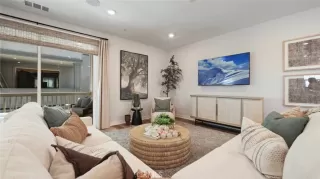 Photo #6: OC23215128 Listing 