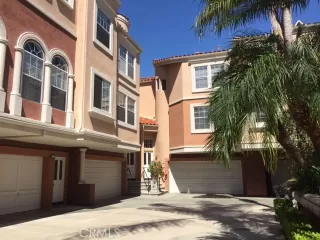 Photo #1: OC23215276 Listing 