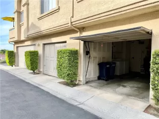 Photo #1: OC23215394 Listing