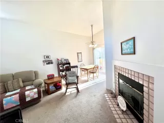 Photo #4: OC23215394 Listing