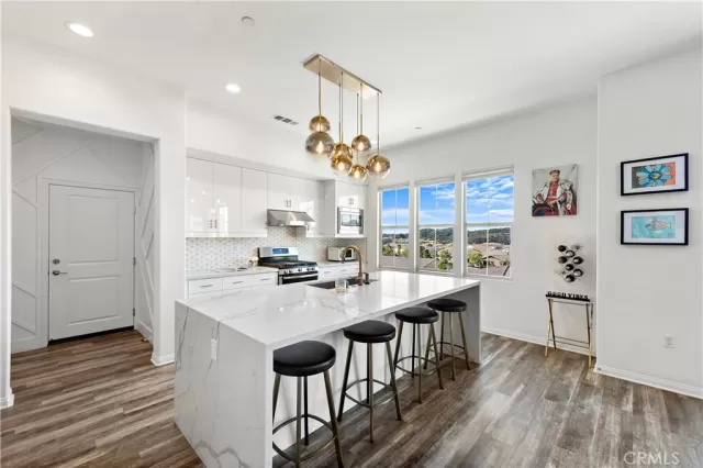 MLS: OC23215803 Condo For Sale