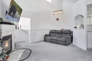 Photo #2: OC23215816 Listing