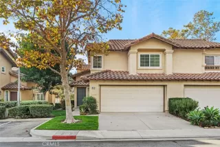 Photo #3: OC23215845 Listing 