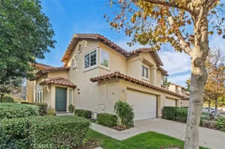 Photo #4: OC23215845 Listing 