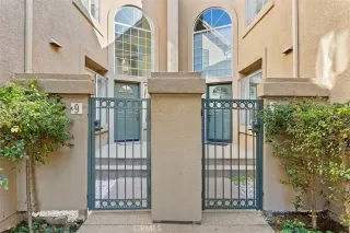 Photo #6: OC23216173 Listing 