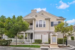 Photo #1: OC23216189 Listing 