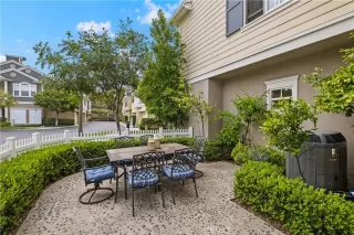 Photo #3: OC23216189 Listing 