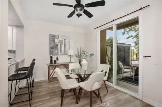 Photo #6: OC23216376 Listing 