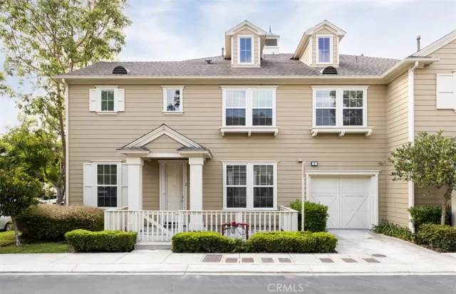 MLS: OC23216411 Condo For Sale