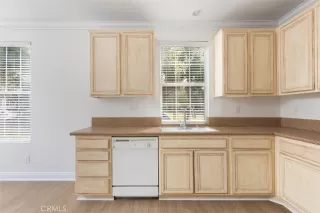 Photo #3: OC23216411 Listing 