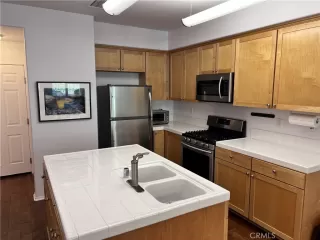 Photo #4: OC23216864 Listing 