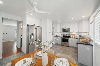 Photo #4: OC23216881 Listing 