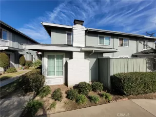 Photo #1: OC23217044 Listing 