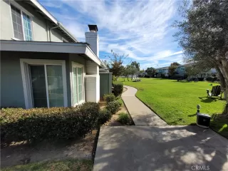 Photo #2: OC23217044 Listing 