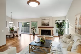 Photo #3: OC23217101 Listing