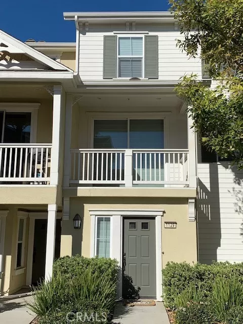 MLS: OC23217268 Condo For Sale