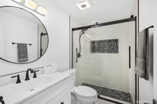 Photo #3: OC23217289 Listing