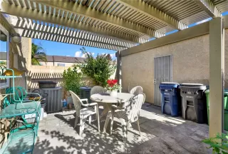 Photo #5: OC23217311 Listing 