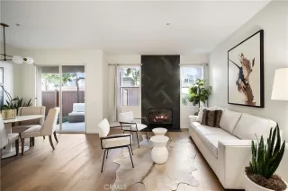 Photo #1: OC23217344 Listing 