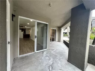 Photo #3: OC23217380 Listing 