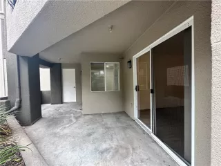 Photo #4: OC23217380 Listing 