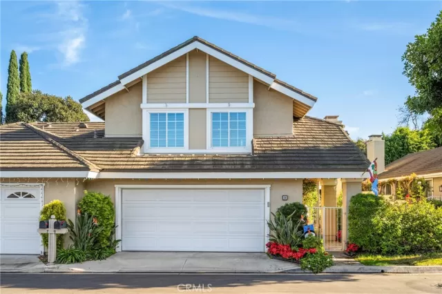 MLS: OC23217389 Condo For Sale