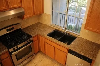 Photo #2: OC23217393 Listing 