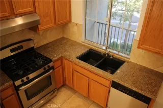 Photo #4: OC23217393 Listing 