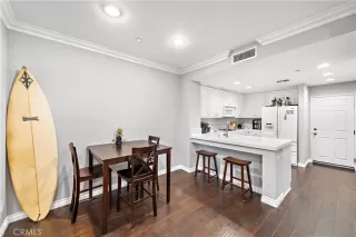 Photo #5: OC23217453 Listing