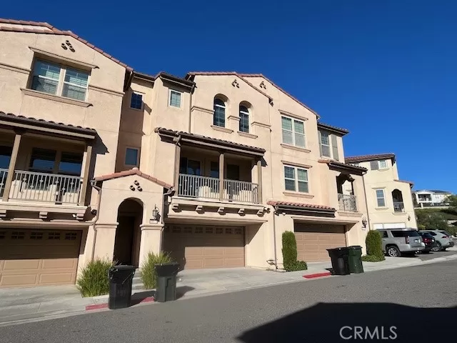 MLS: OC23217528 Condo For Sale