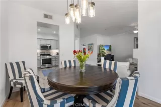 Photo #6: OC23217601 Listing 