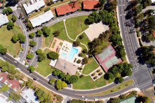 Photo #2: OC23217649 Listing