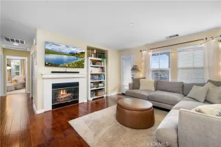 Photo #6: OC23217737 Listing 